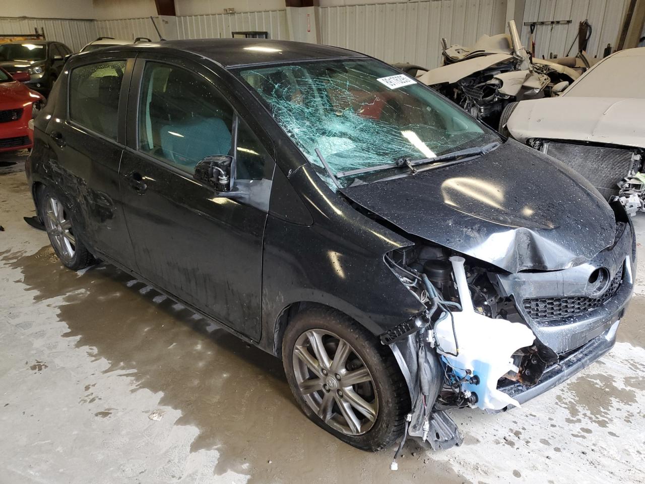 2012 Toyota Yaris - Image 4