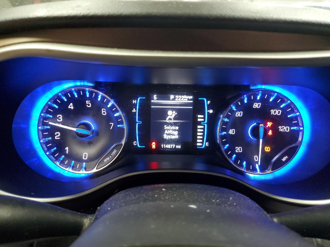 2017 Chrysler Pacifica - Image 9