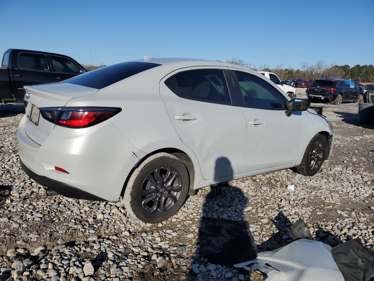 2019 Toyota Yaris - Image 3