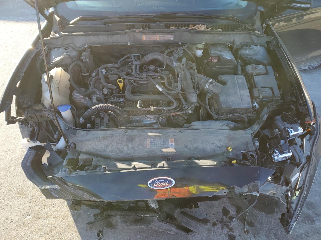 2019 Ford Fusion - Image 13