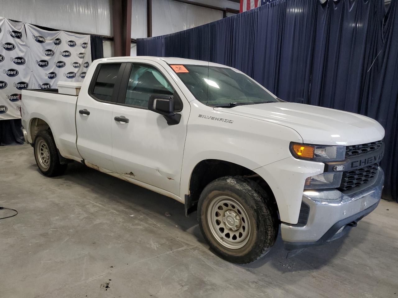 2021 Chevrolet Silverado - Image 4