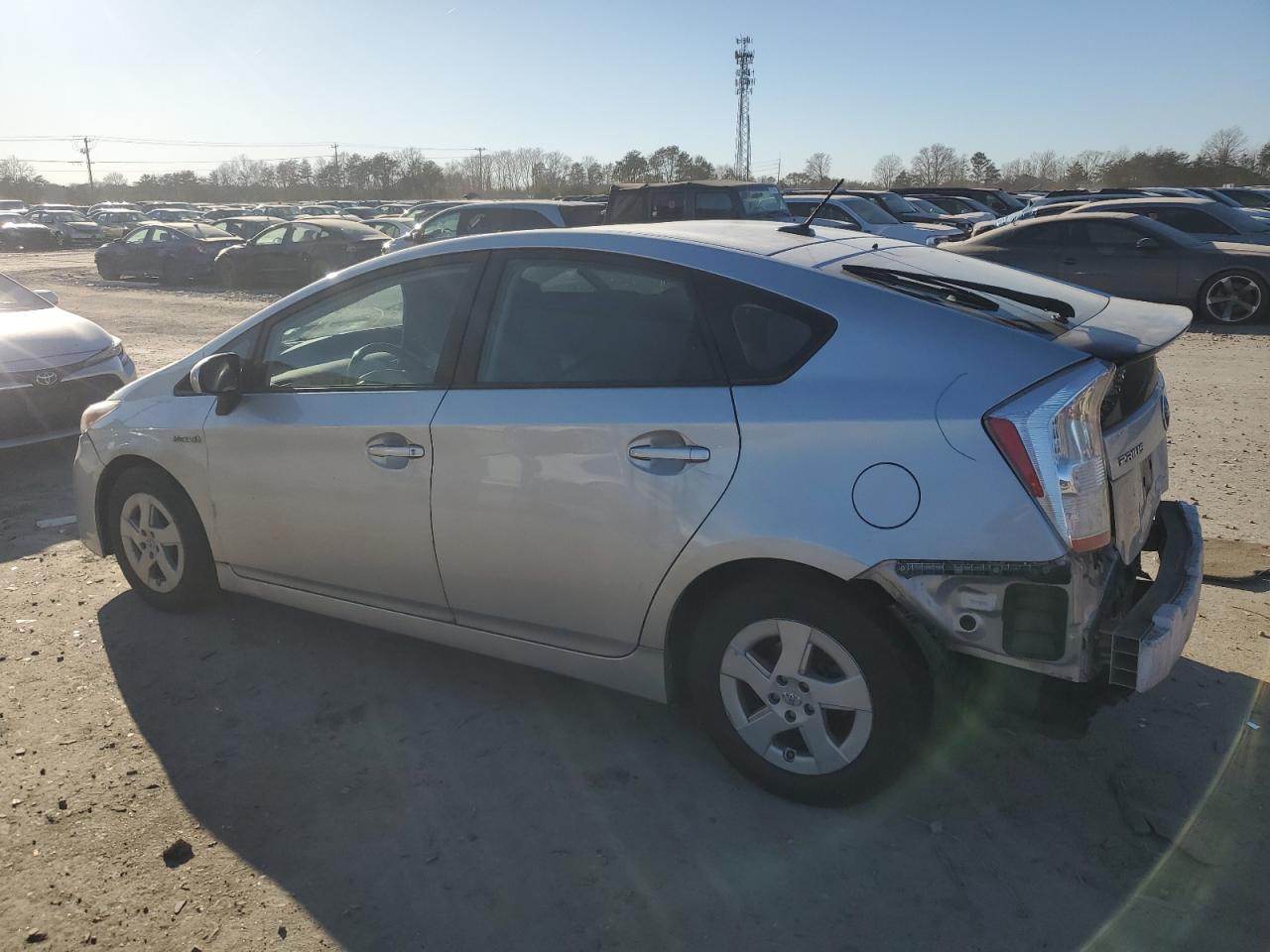 2010 Toyota Prius - Image 2