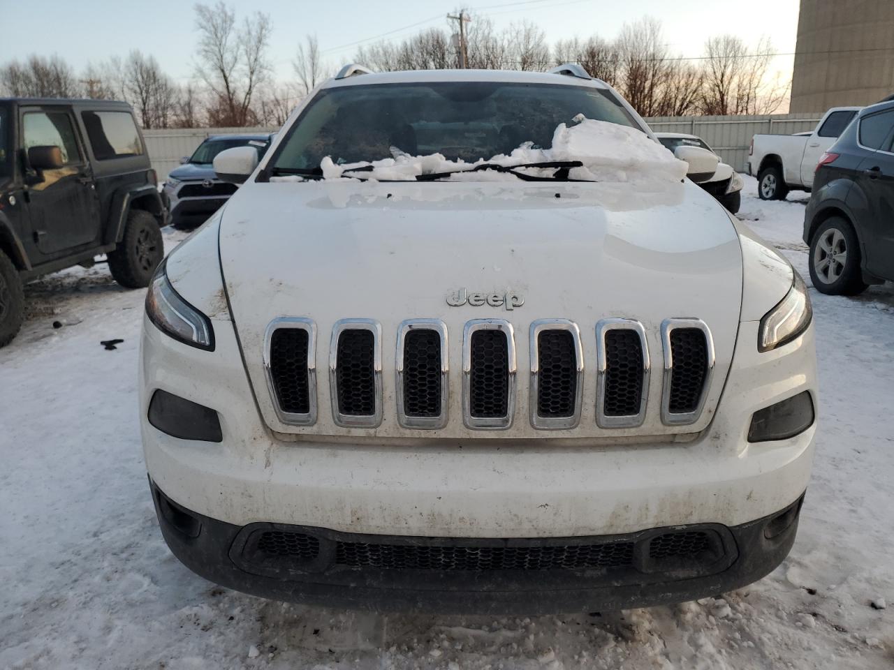 2014 Jeep Grand Cherokee - Image 5