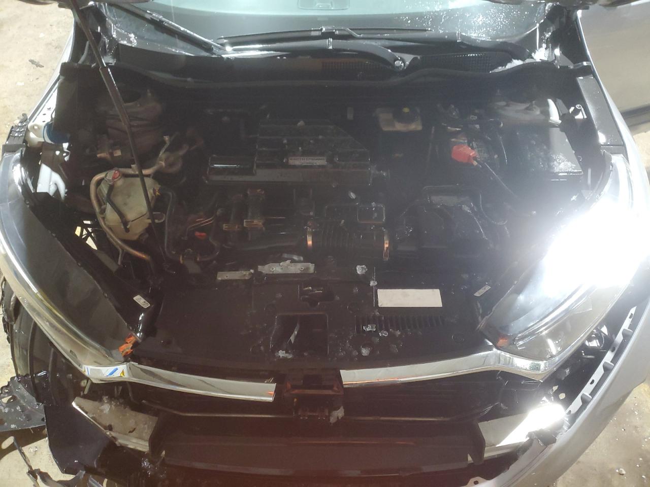 2017 Honda CR-V - Image 13