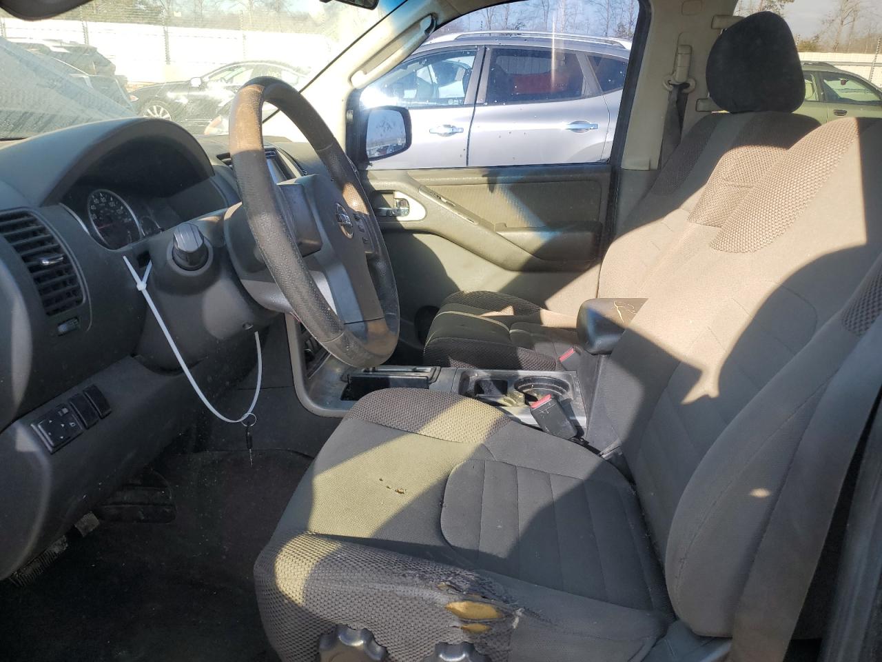 2008 Nissan Pathfinder - Image 7