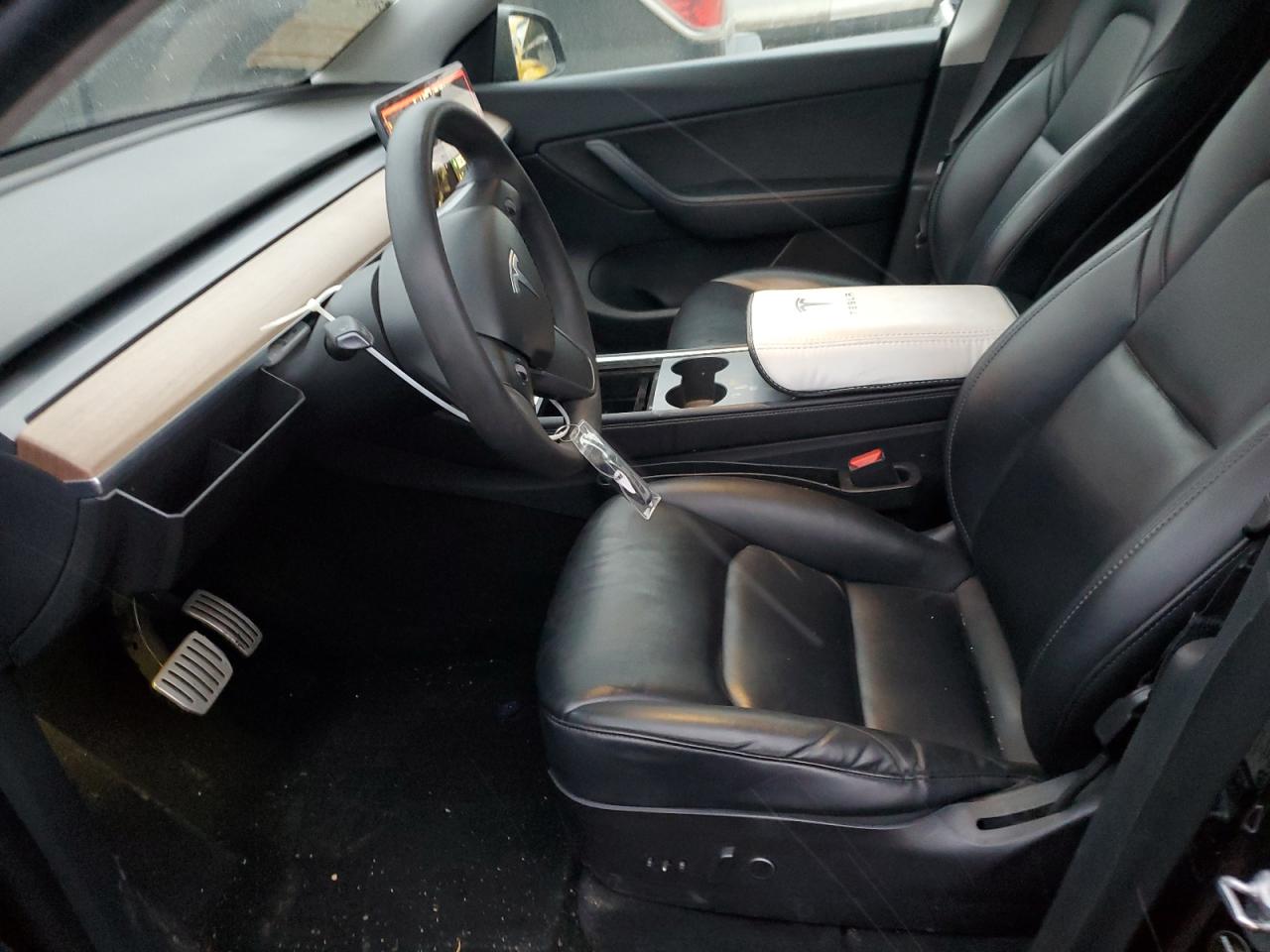 2021 Tesla Model Y VIN: 5YJYGDEF9MF261153 Lot: 86835424