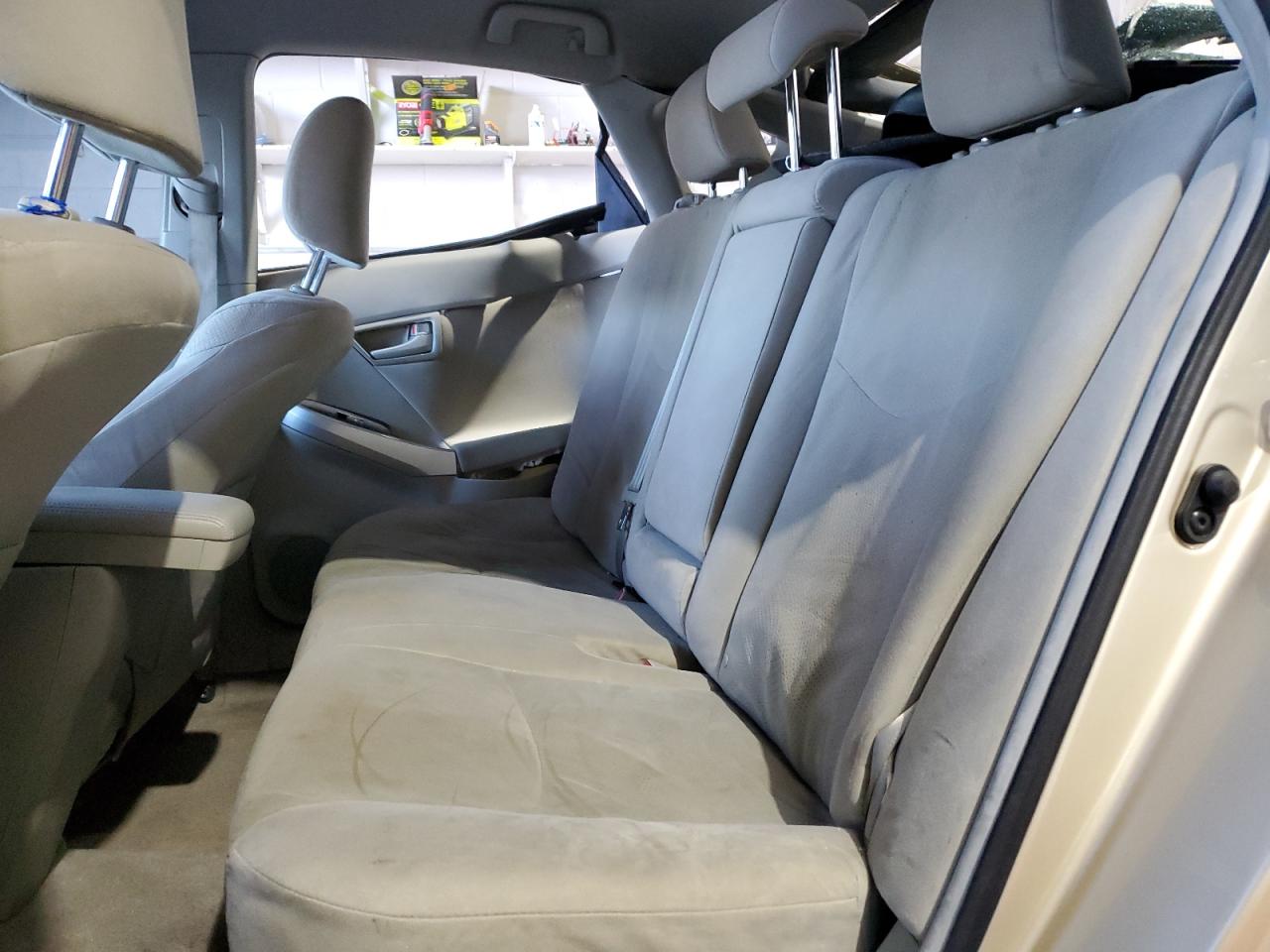 2010 Toyota Prius - Image 10
