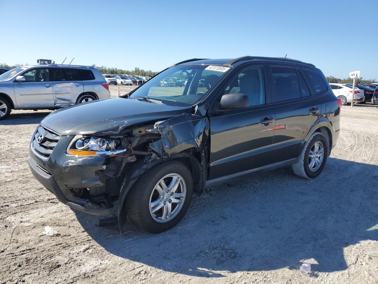 2011 Hyundai Santa Fe - Image 1
