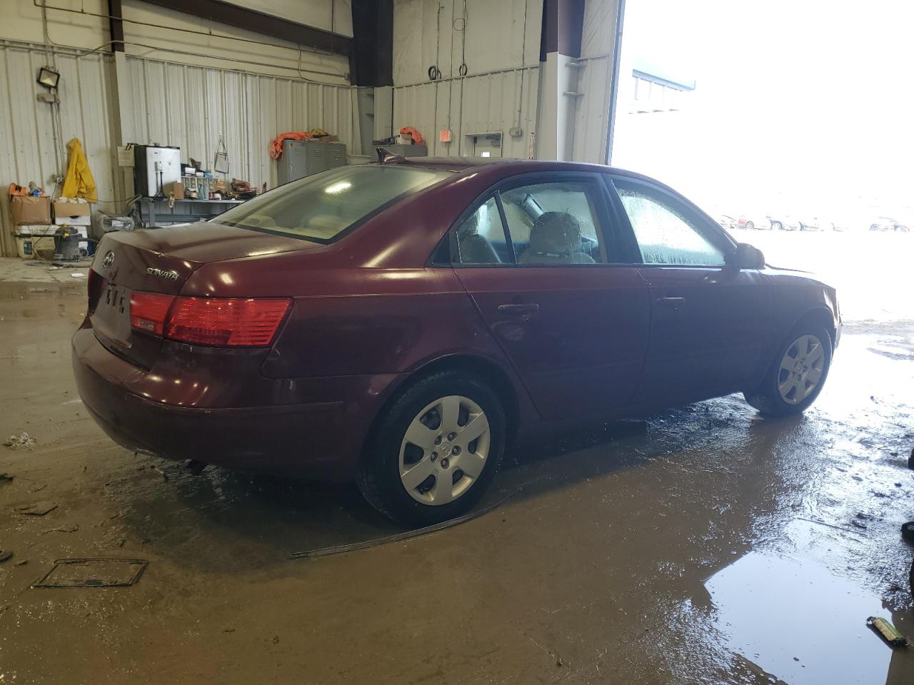 2009 Hyundai Sonata - Image 3