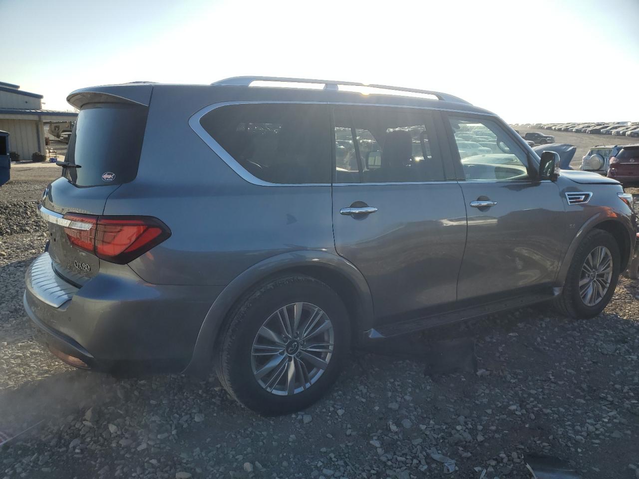 2020 Infiniti QX80 - Image 3