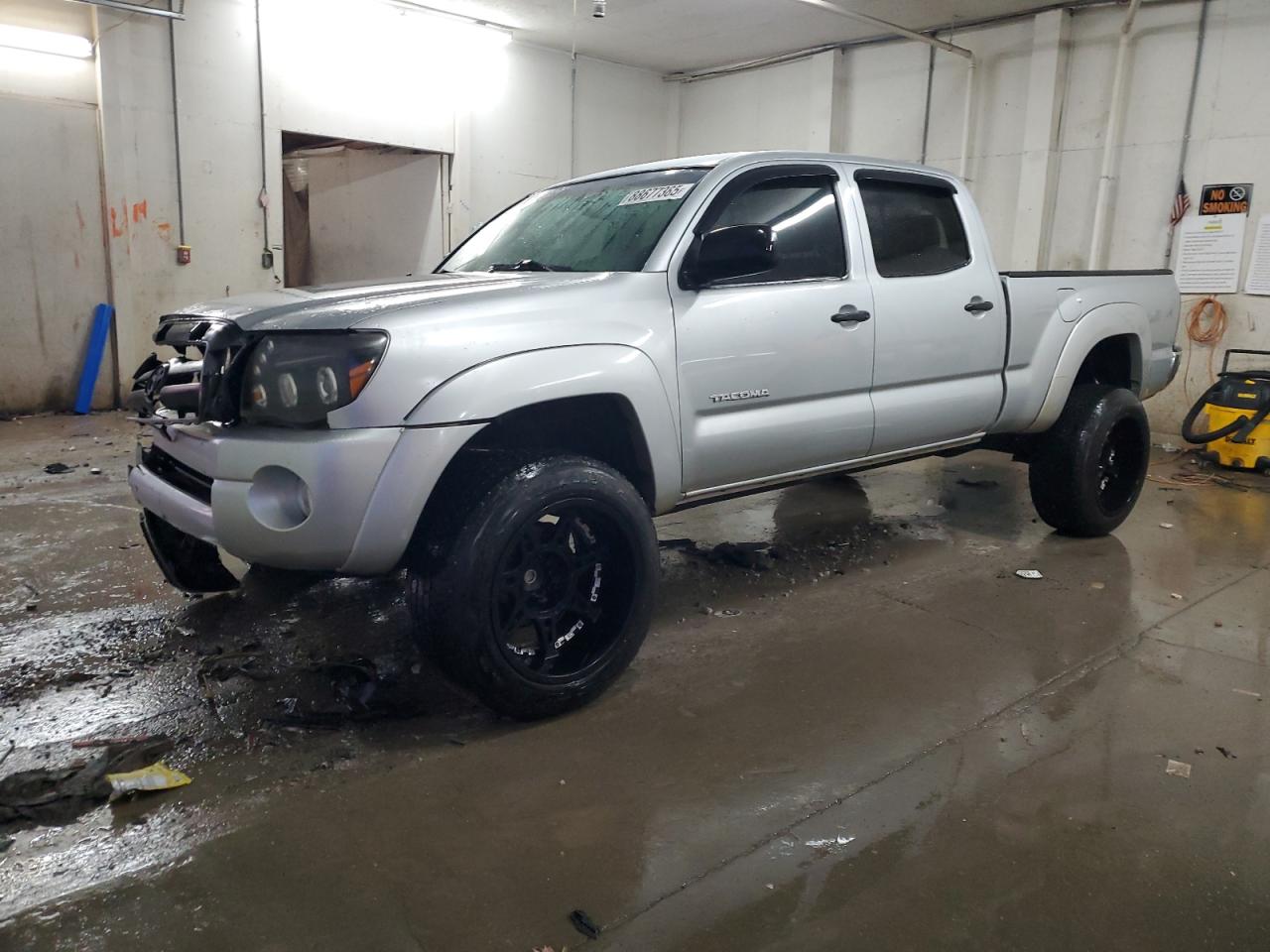 2005 Toyota Tacoma - Image 1