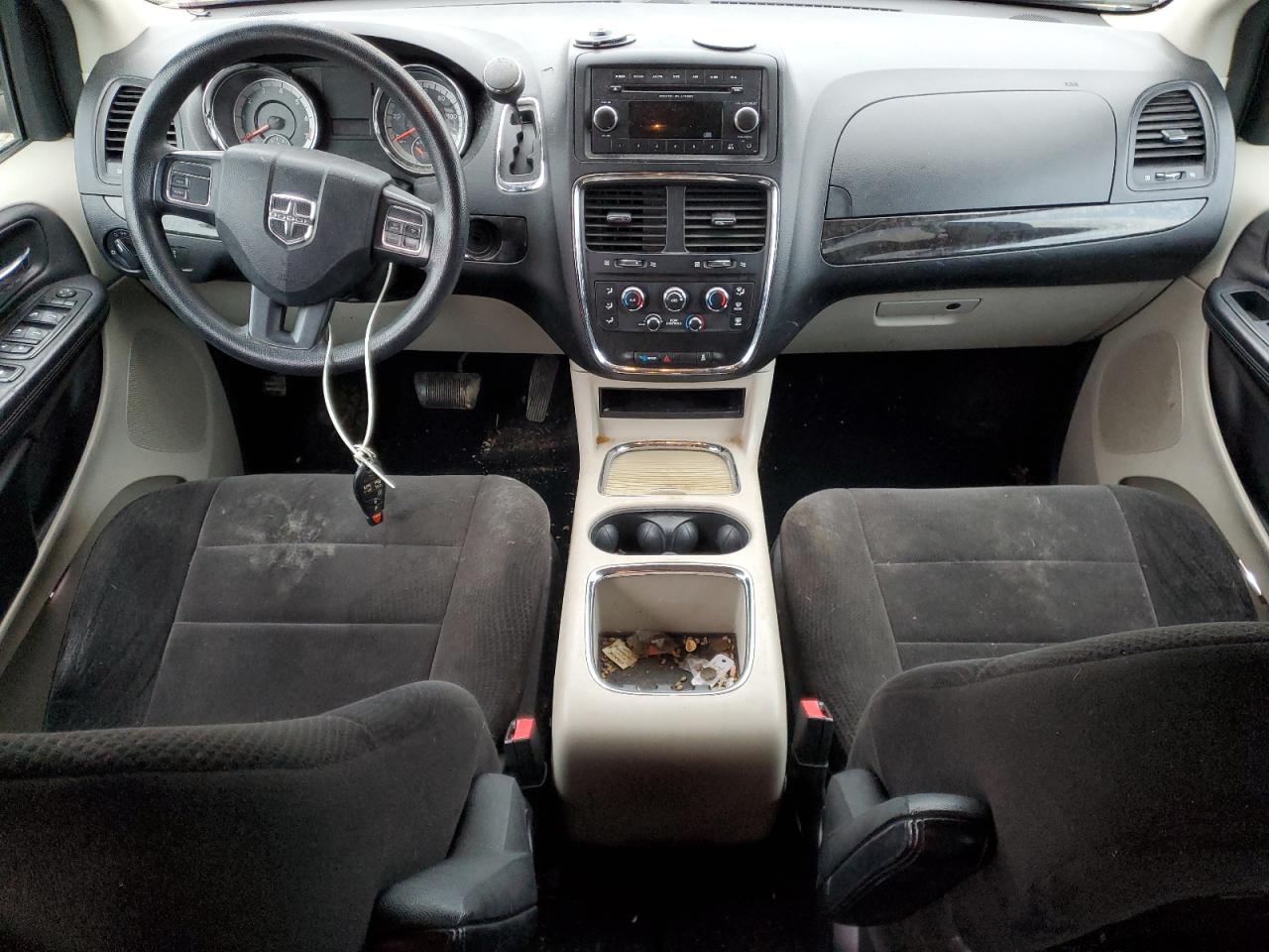 2013 Dodge Caravan - Image 8
