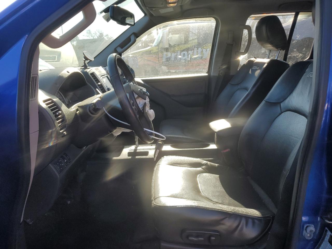 2015 Nissan Navara (Frontier) - Image 7