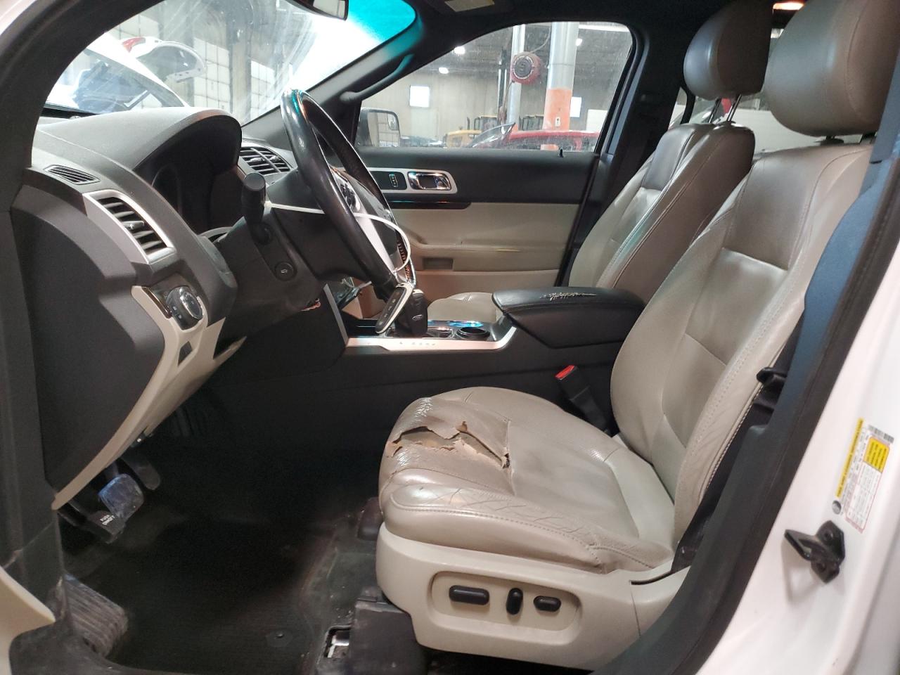 2012 Ford Explorer - Image 7