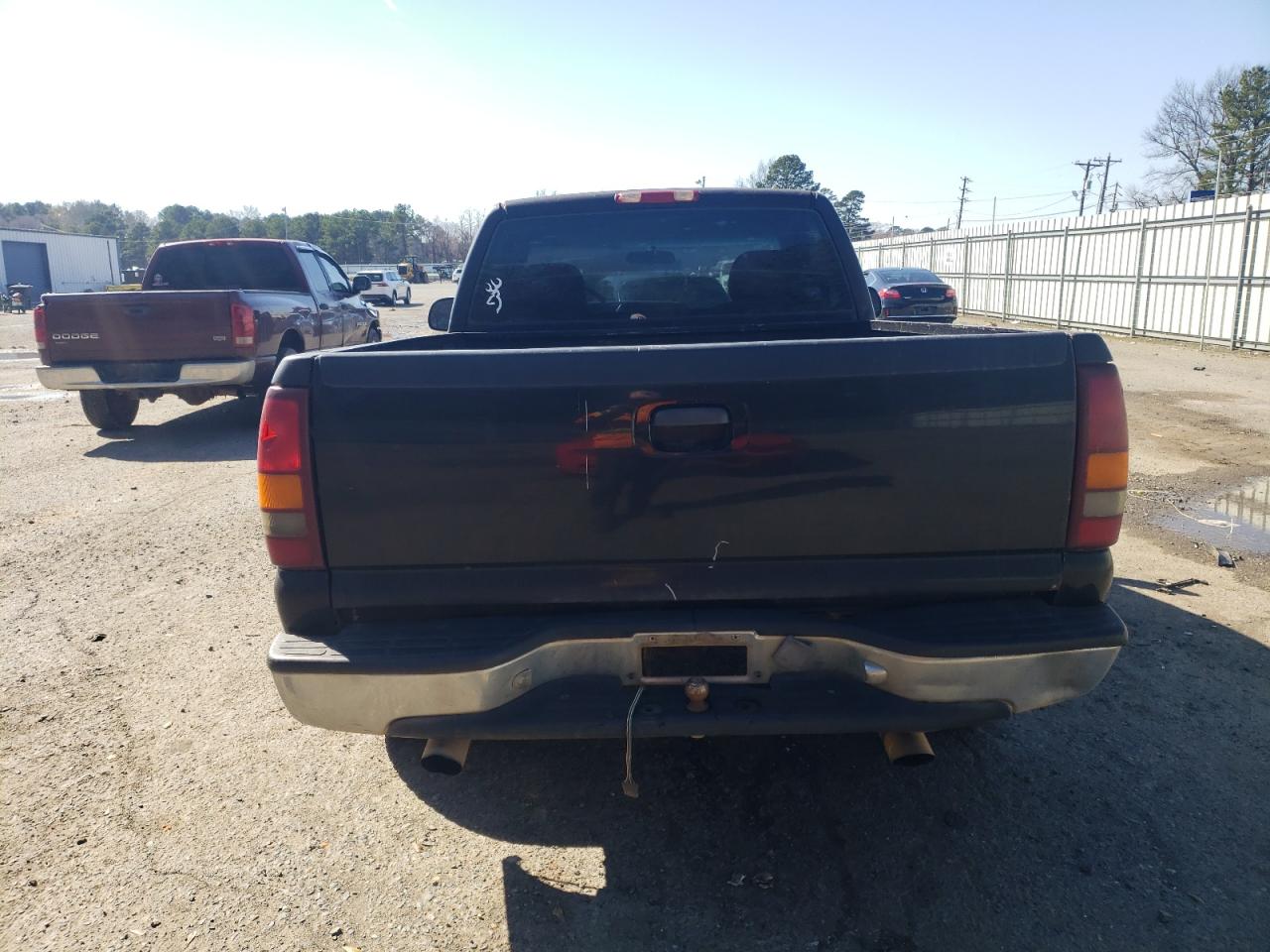 2001 Chevrolet Silverado - Image 6