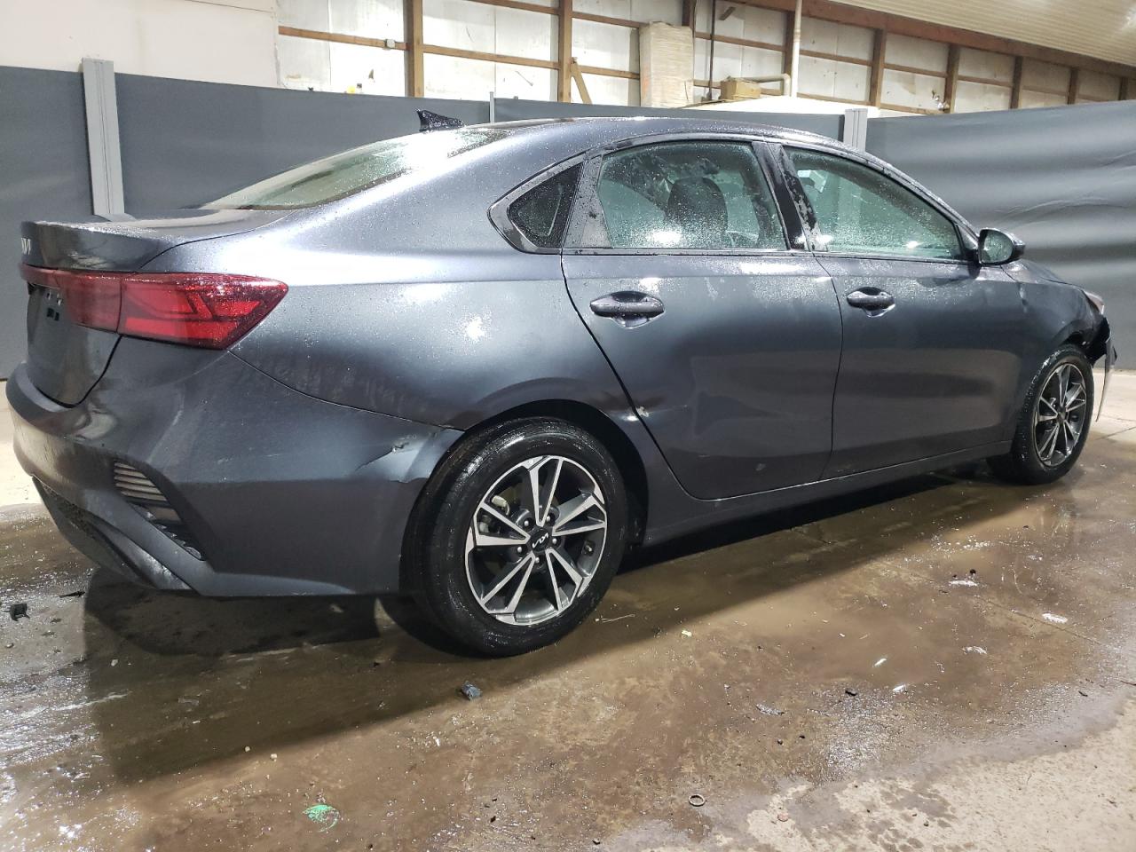 2023 Kia Forte - Image 3