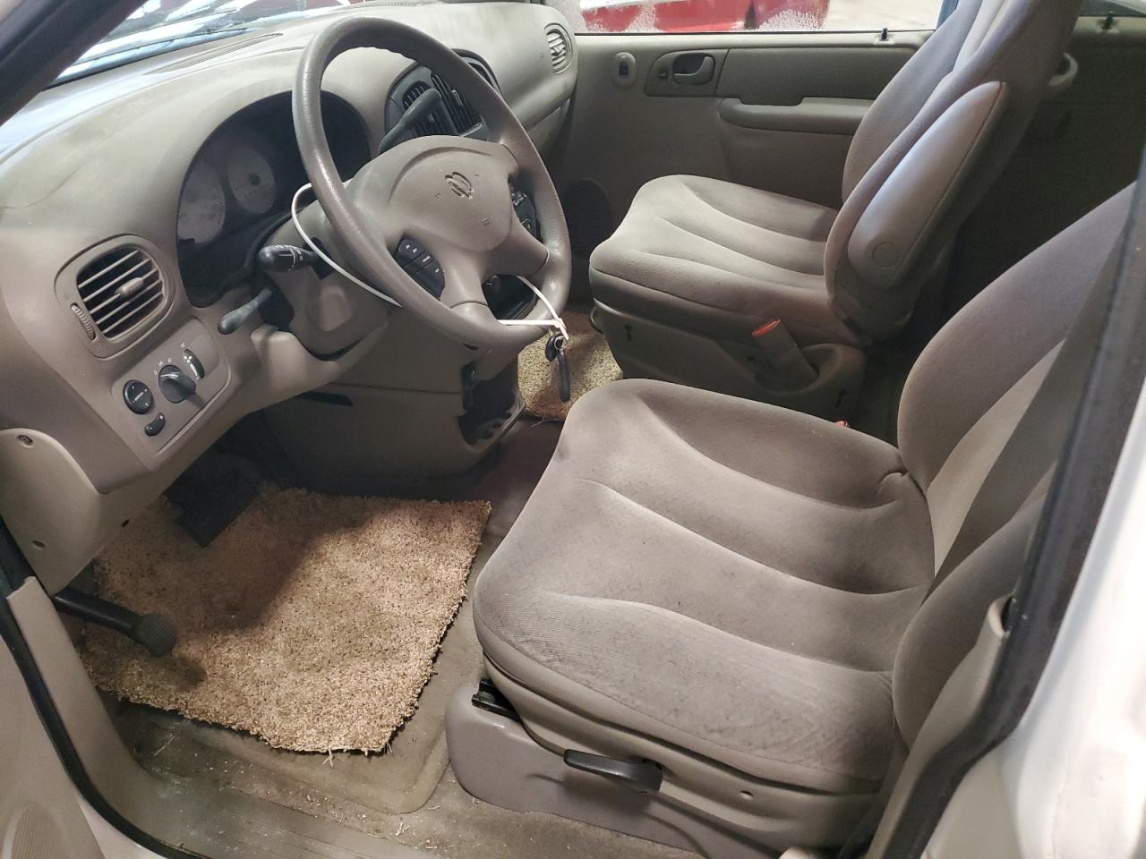 2003 Dodge Caravan - Image 7