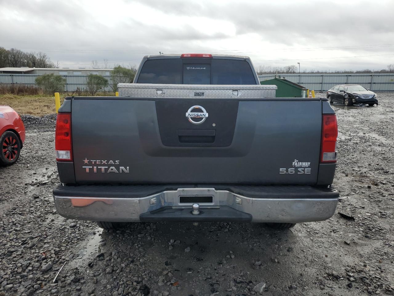 2005 Nissan Titan - Image 6