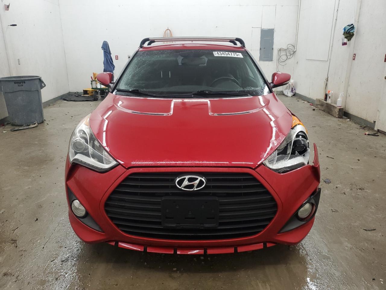 2014 Hyundai Veloster - Image 5