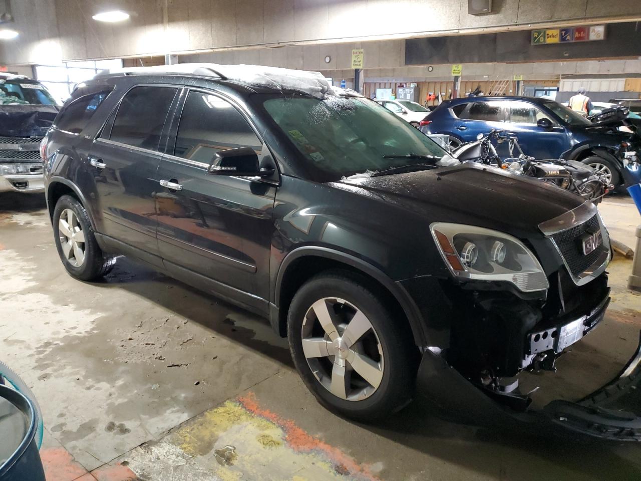 2011 GMC Acadia - Image 4