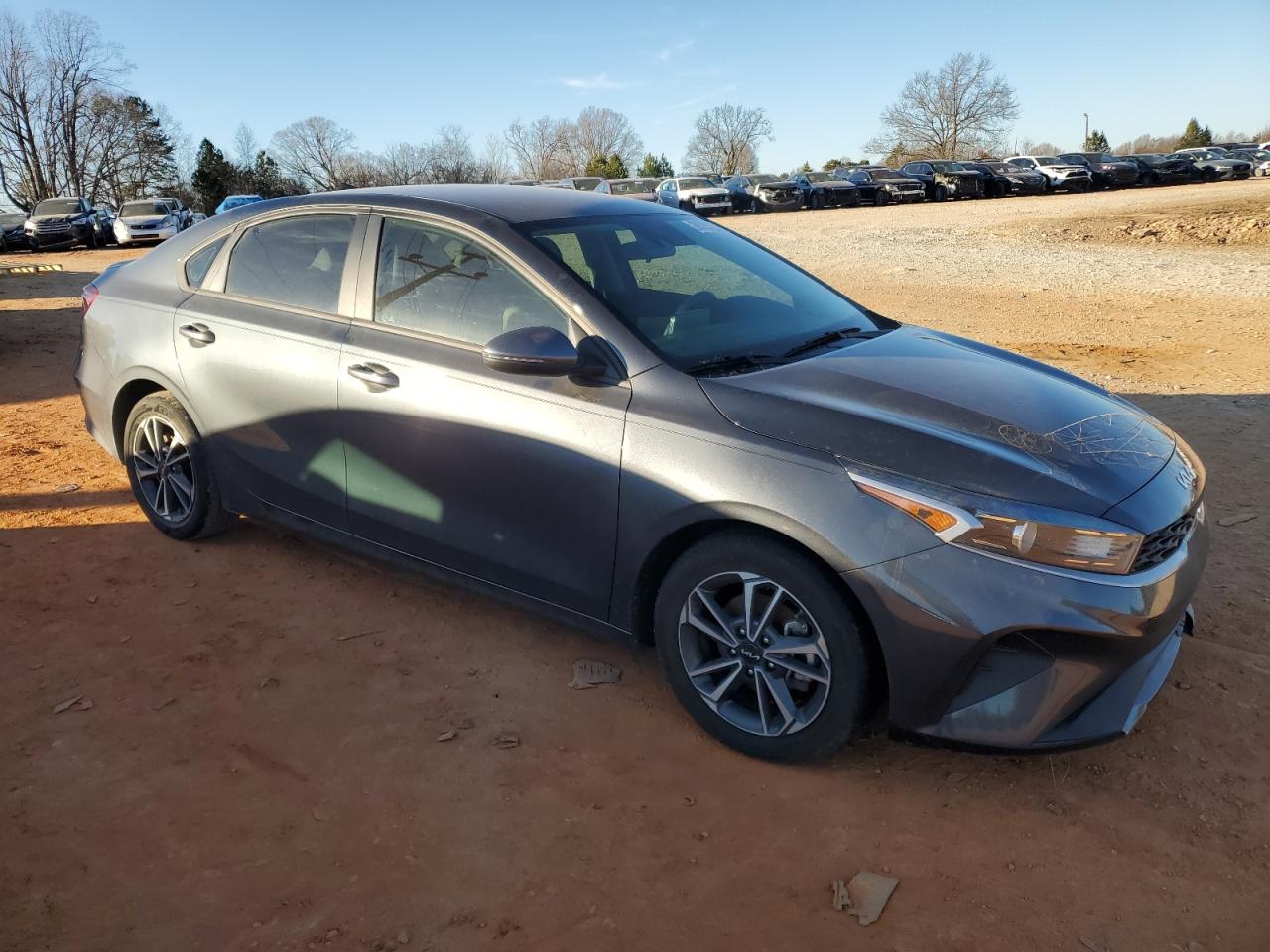 2022 Kia Forte - Image 4