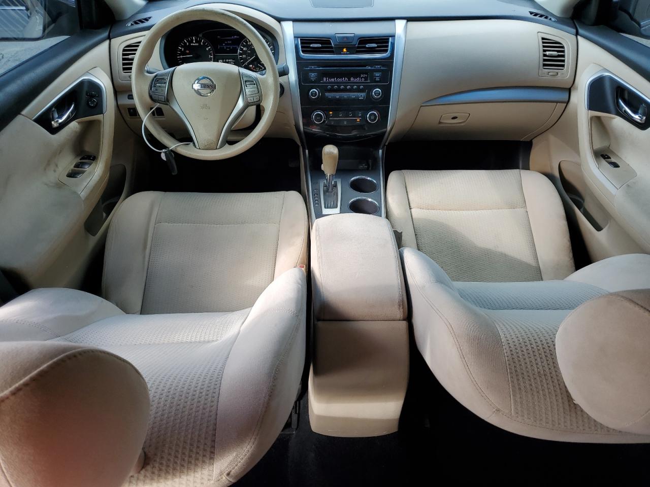 2015 Nissan Altima - Image 8
