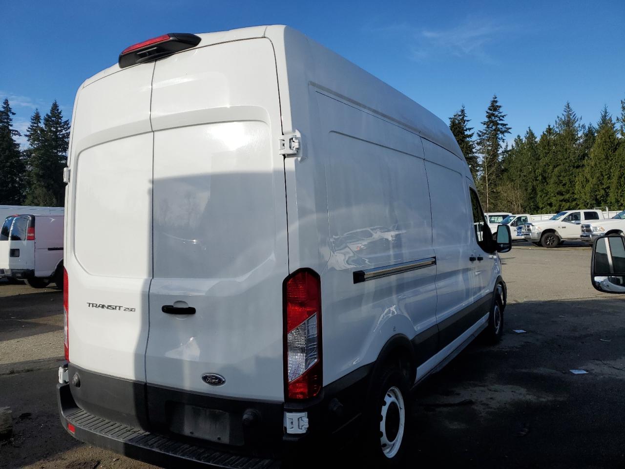 2022 Ford Transit - Image 3
