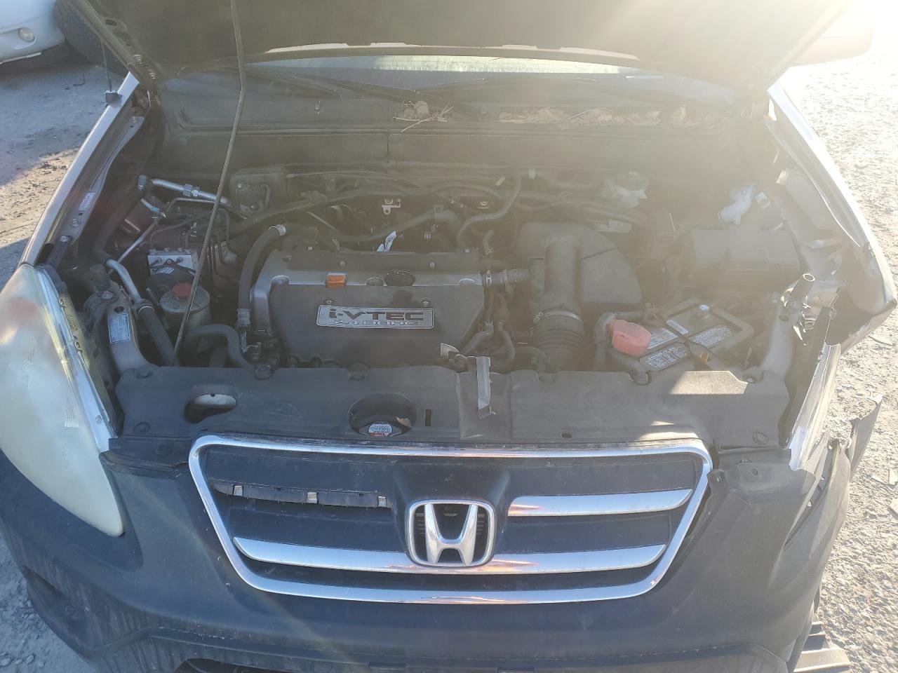 2005 Honda CR-V - Image 12