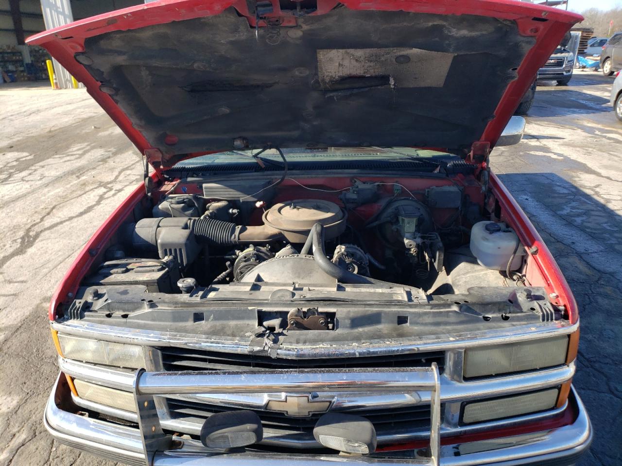 1994 Chevrolet GMT-400 - Image 11