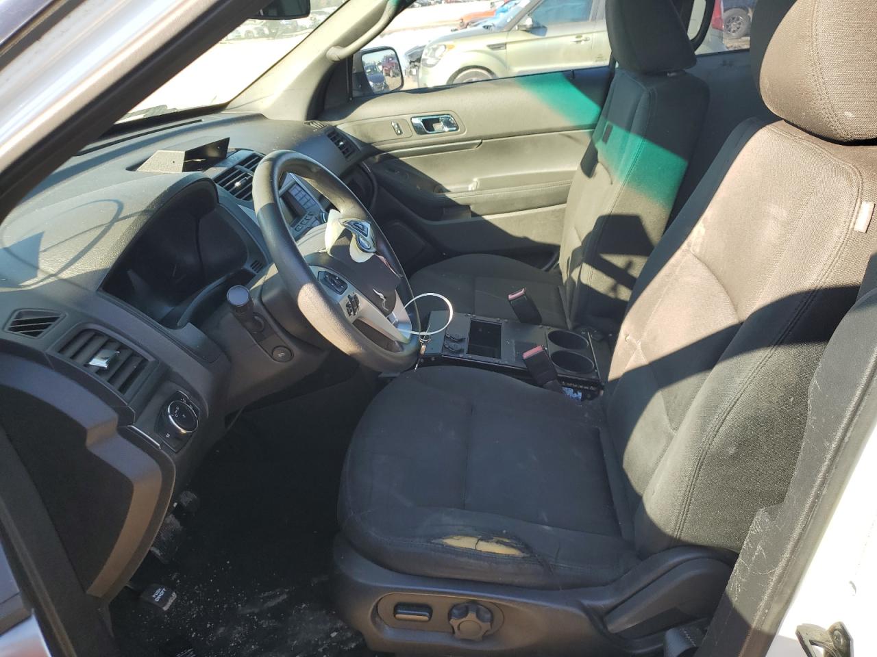 2015 Ford Explorer - Image 7