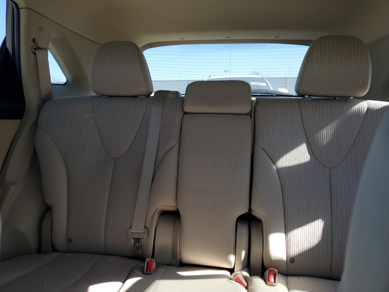 2010 Toyota Venza - Image 10