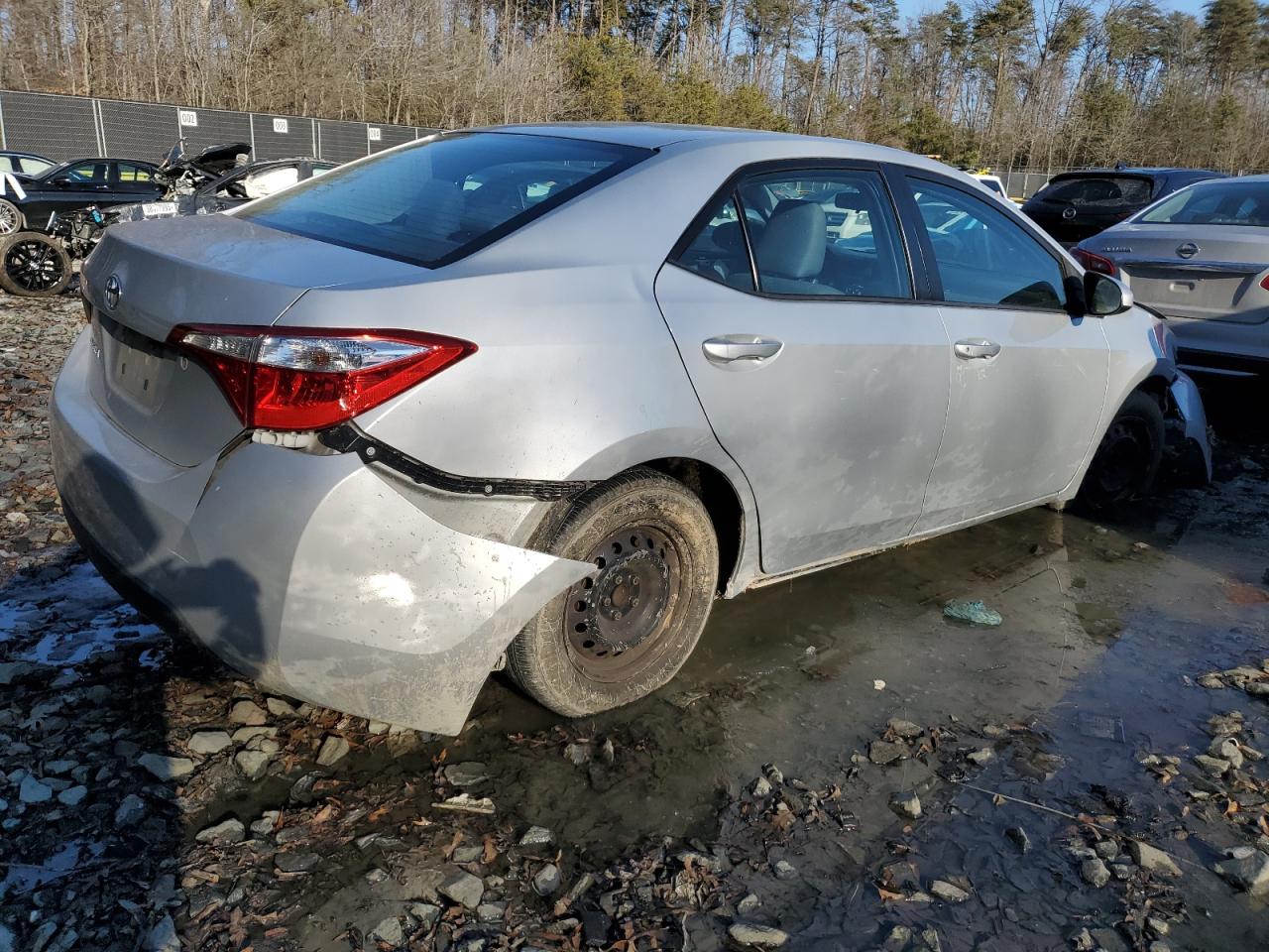 2015 Toyota Corolla - Image 3