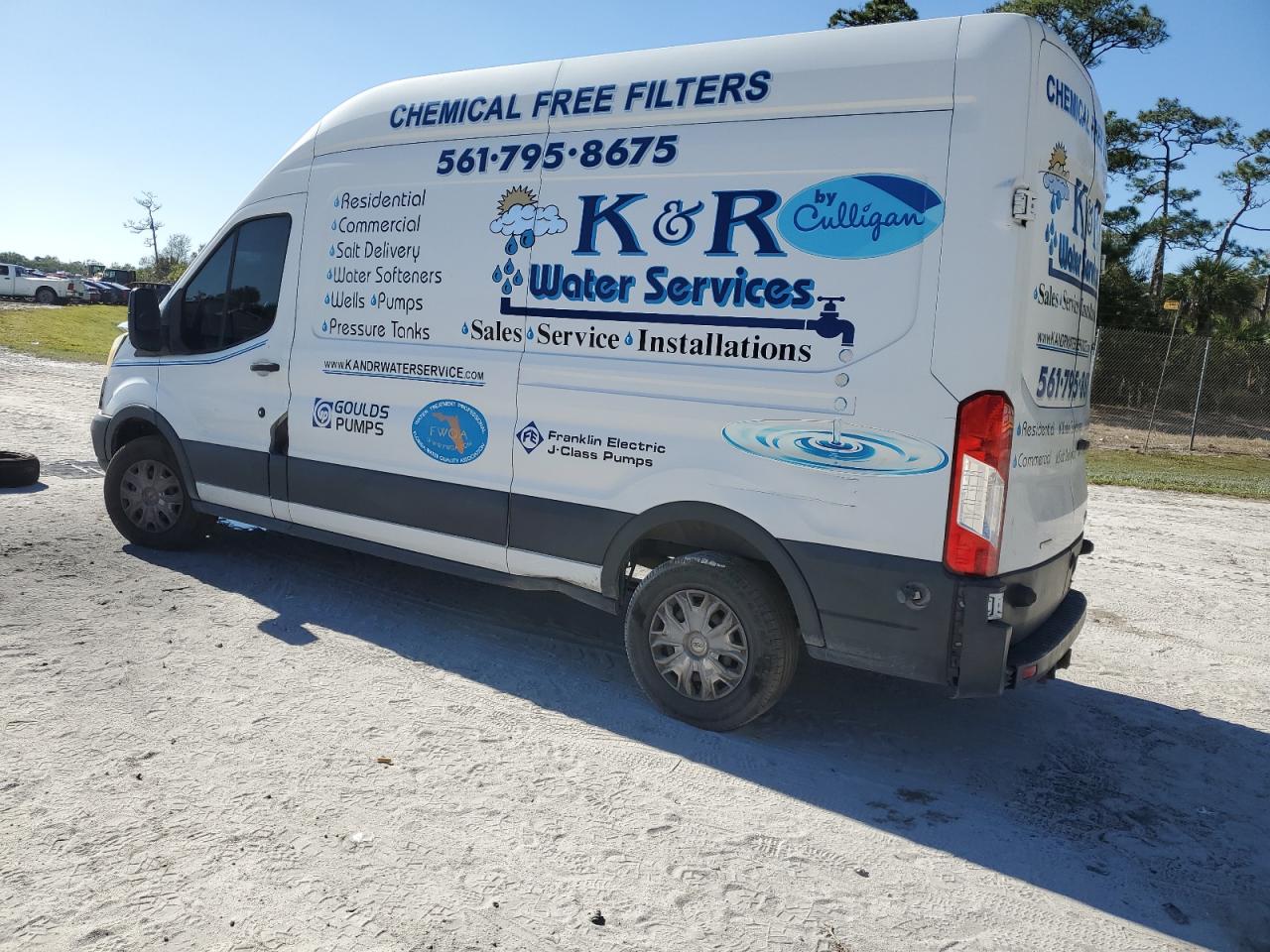 2015 Ford Transit - Image 2