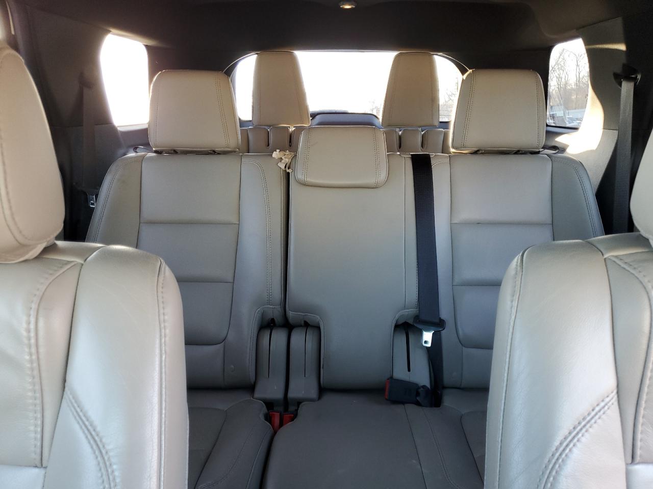 2013 Ford Explorer - Image 10