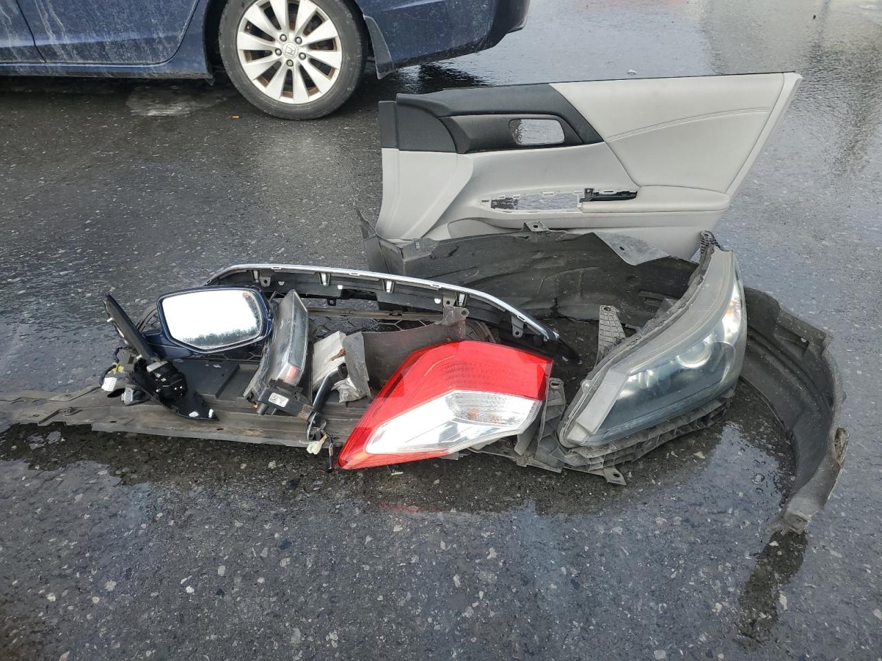 2013 Honda Accord - Image 12