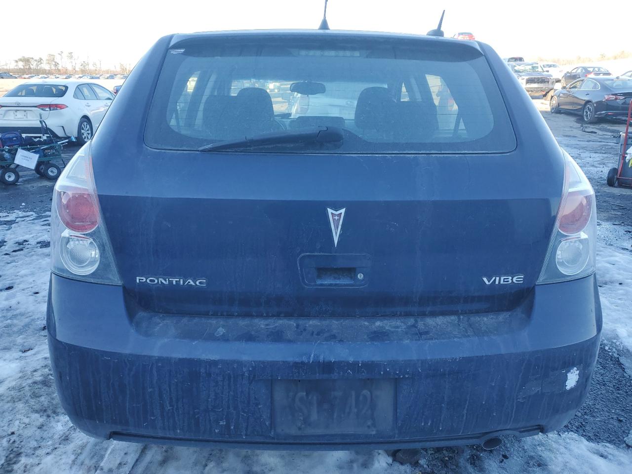 2009 Pontiac Vibe - Image 6