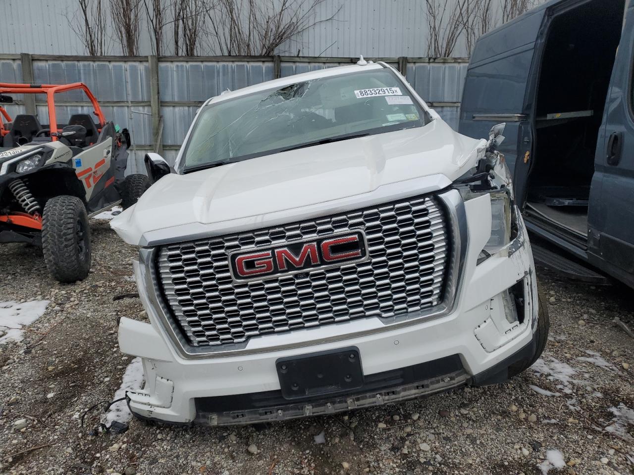 2021 GMC Yukon - Image 5