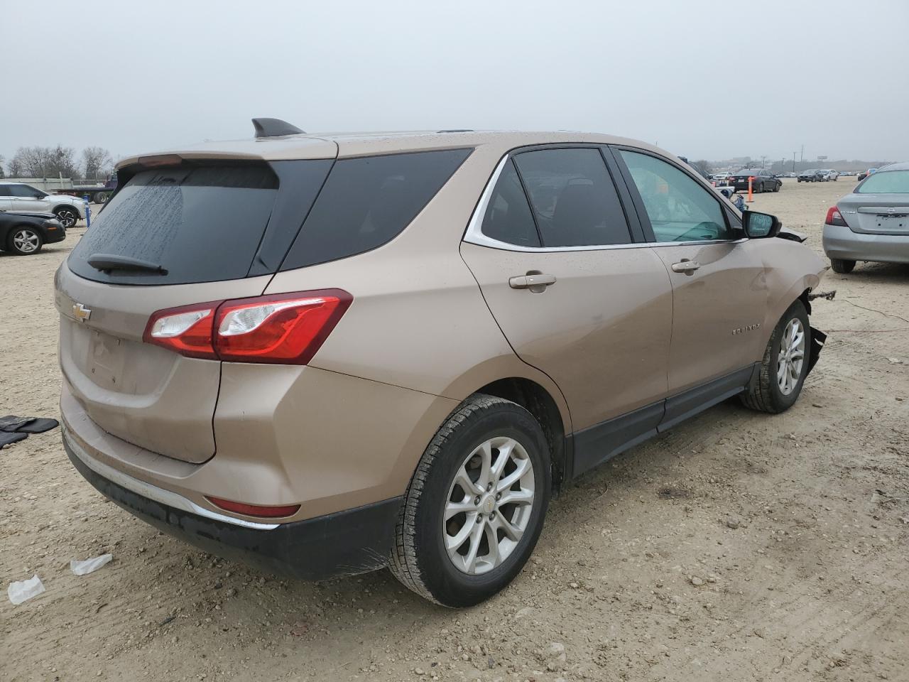 2019 Chevrolet Equinox - Image 3
