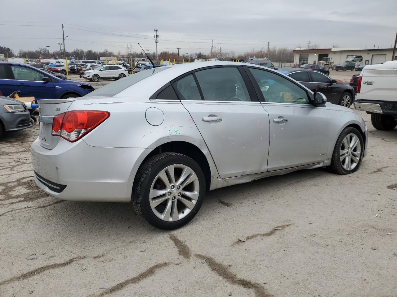 2012 Chevrolet Cruze - Image 3