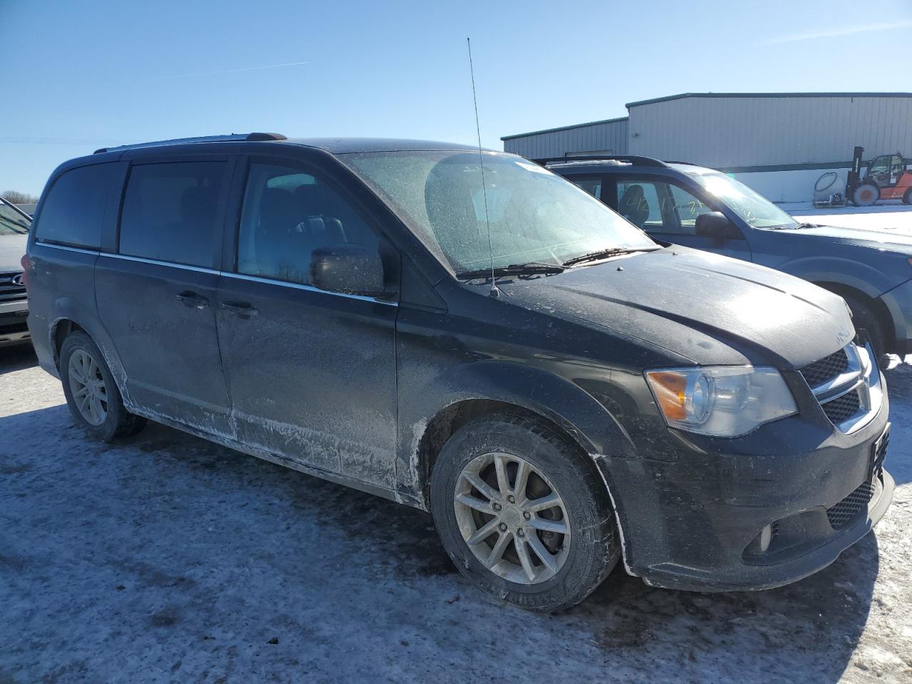 2018 Dodge Caravan - Image 4