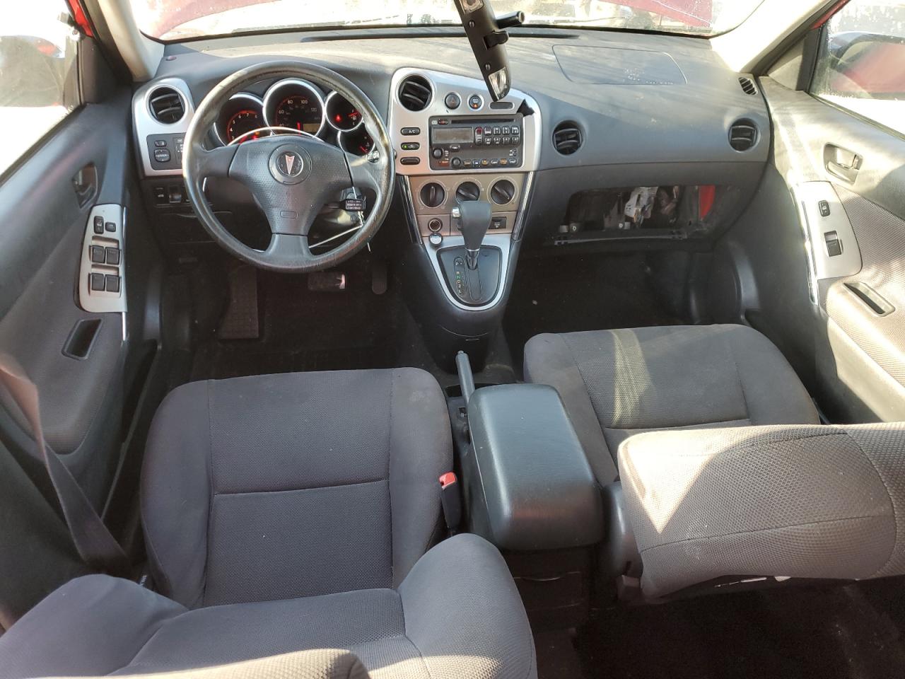 2004 Pontiac Vibe - Image 8