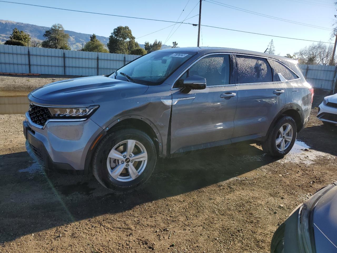 2023 Kia Sorento - Image 1