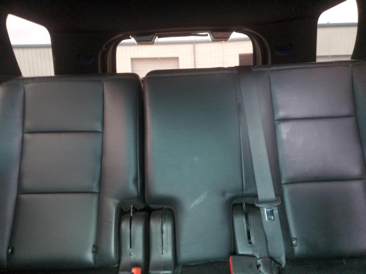 2015 Ford Explorer - Image 10