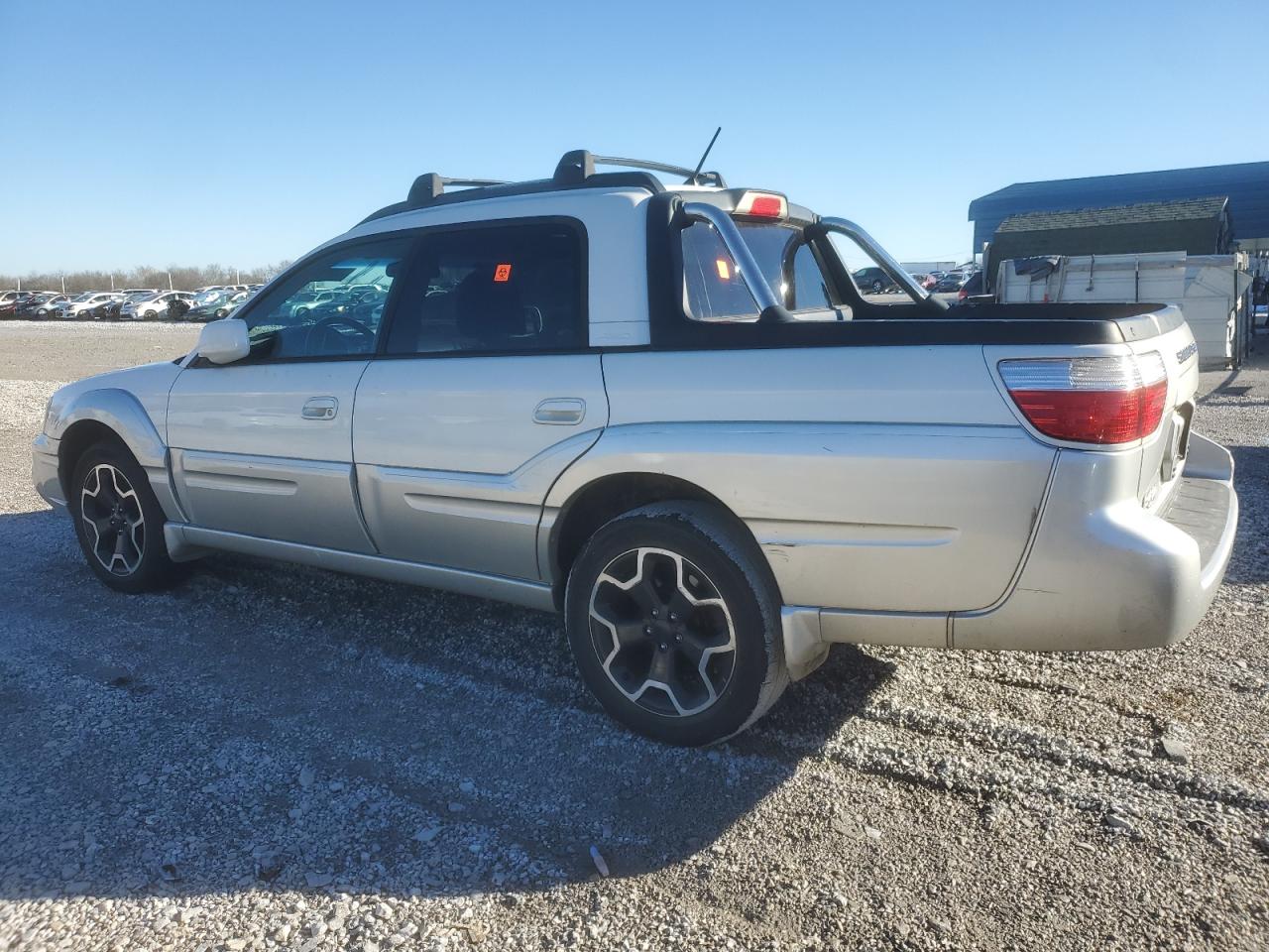 2005 Subaru Baja - Image 2