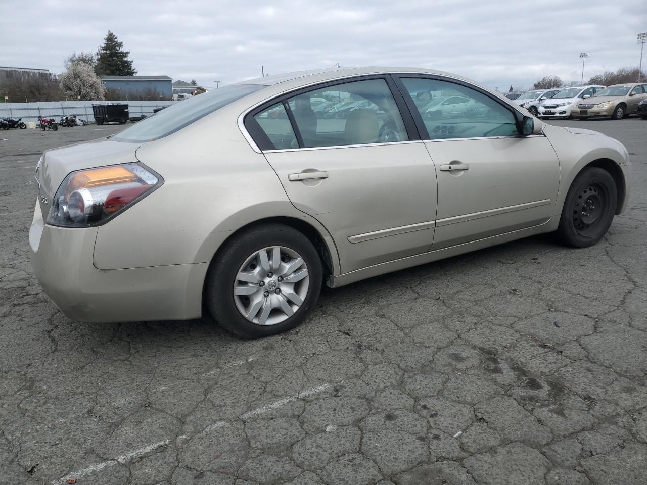 2009 Nissan Altima - Image 3