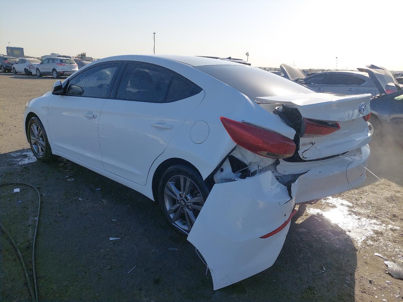 KMHD741F6JU403400 - 2018 Hyundai ELENTRA - #42069825