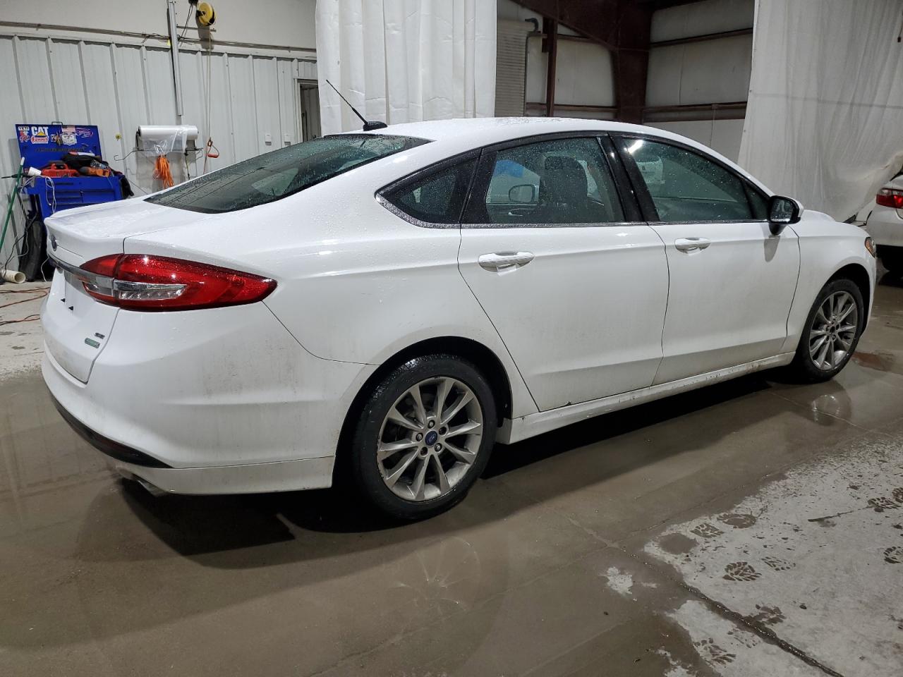 2017 Ford Fusion - Image 3