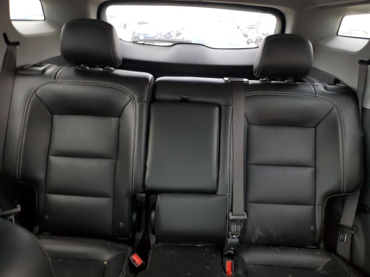 2022 GMC Terrain - Image 10