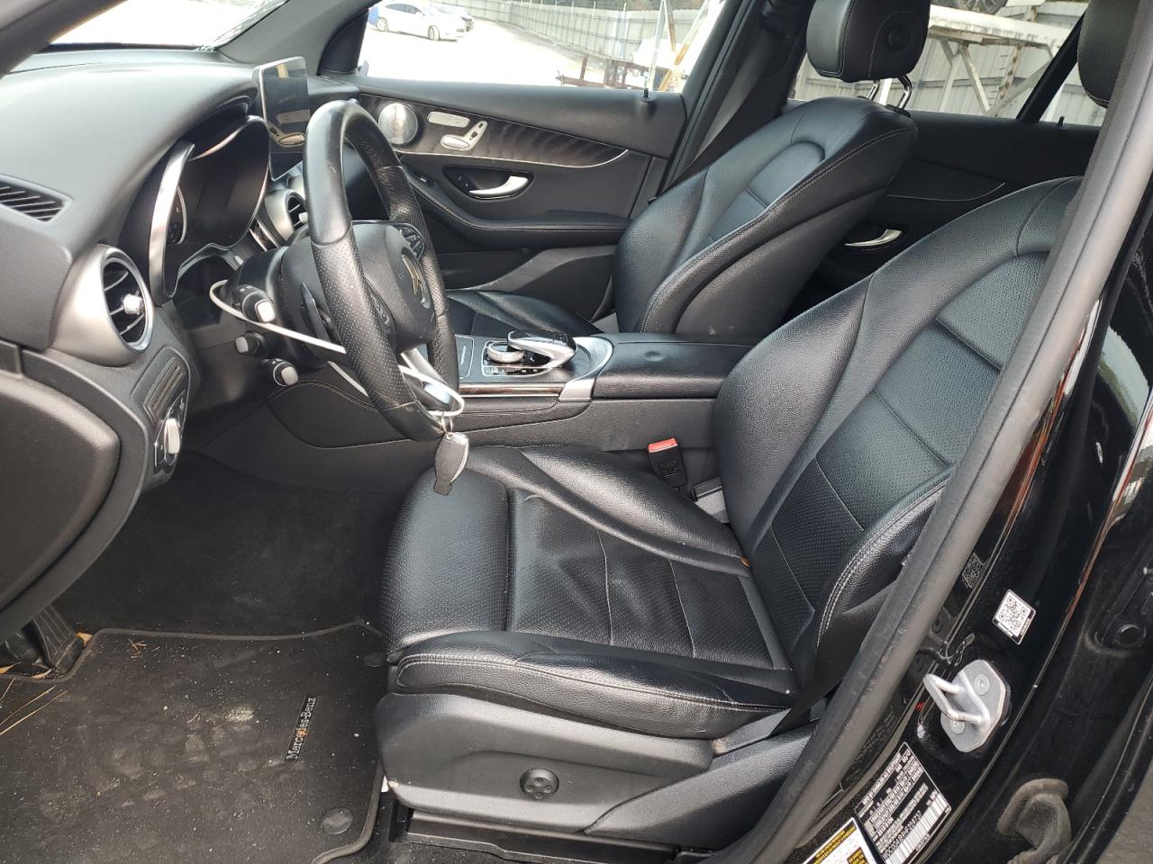 2017 Mercedes-Benz GLC - Image 7