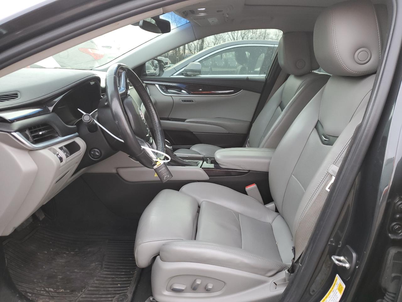 2014 Cadillac XTS - Image 7